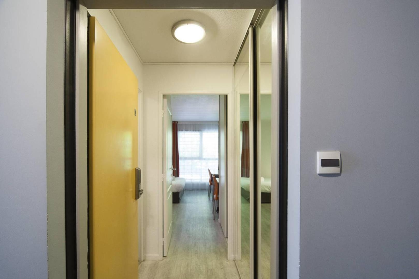 Avisseau - Studio Calme Au Coeur Du Quartier Des Chartrons Бордо Экстерьер фото
